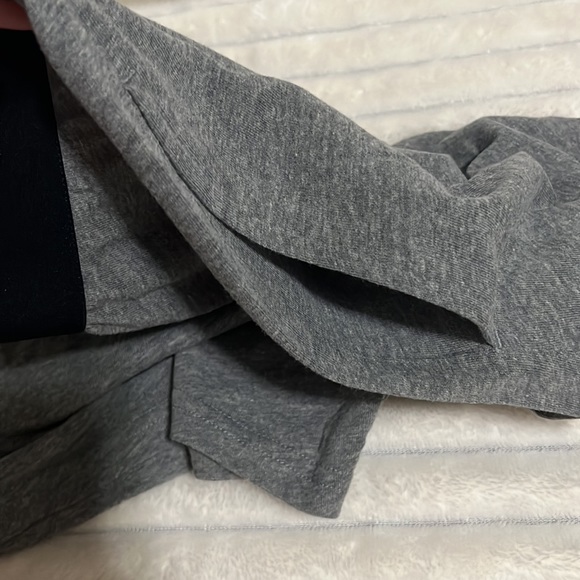 Essentials Men’s Short - Picture 6 of 7